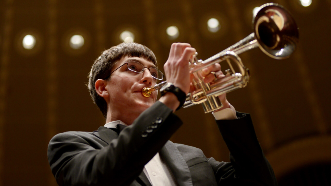 詹姆斯·沃恩（23届）被任命为费城交响乐团首席小号手